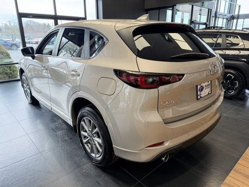 New 2025 MAZDA CX-5 AWD 2.5 S w/ Preferred Package image 17