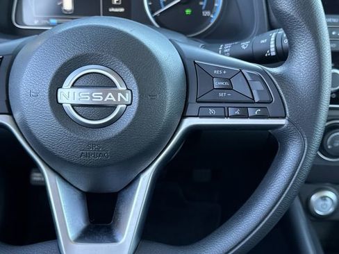 Certified 2025 Nissan Leaf S image 14