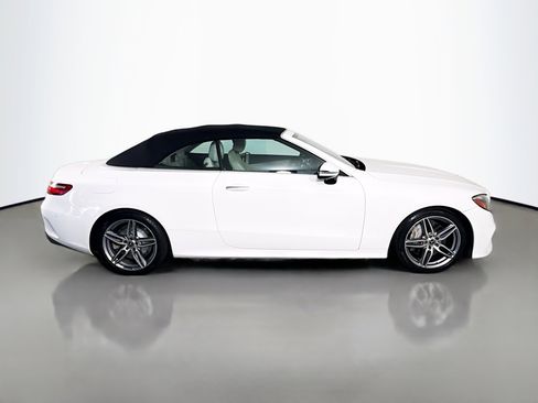 Used 2018 Mercedes-Benz E 400 E 400 image 11