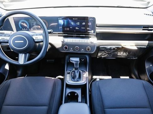 New 2026 Hyundai Kona SE FWD image 12