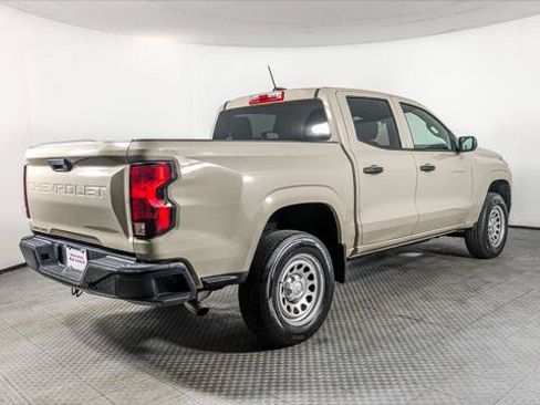Used 2023 Chevrolet Colorado W/T RWD image 8