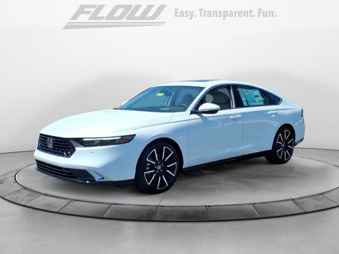 New 2026 Honda Accord Touring image 3