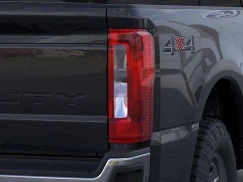 New 2026 Ford F250 XL image 21