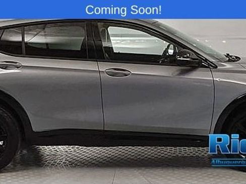 Used 2024 Buick Envista Sport Touring w/ Convenience I Package FWD image 2