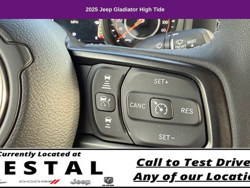 Used 2025 Jeep Gladiator Sport image 36