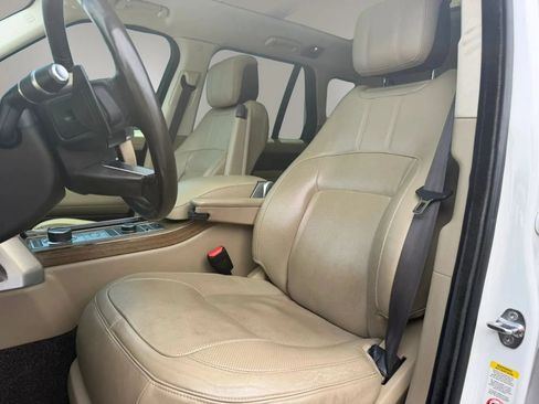 Used 2018 Land Rover Range Rover Supercharged AWD/4WD image 10