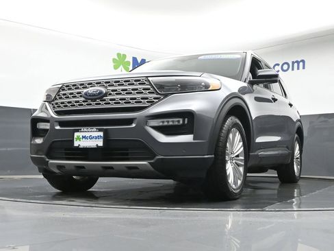 Used 2022 Ford Explorer Limited w/ Equipment Group 301A AWD/4WD image 6