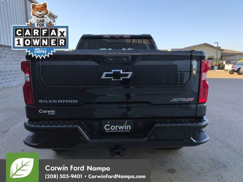 Used 2023 Chevrolet Silverado 1500 ZR2 w/ Technology Package AWD/4WD image 4