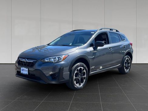 Used 2023 Subaru Crosstrek 2.0i image 1