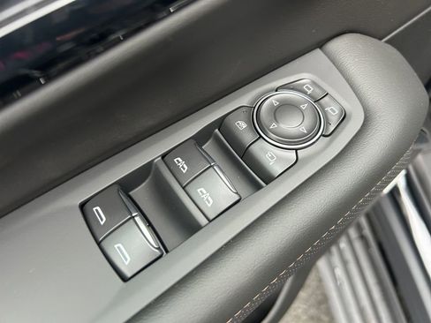 New 2026 Chevrolet Tahoe High Country AWD/4WD image 23