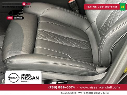 Used 2023 BMW 530i w/ Premium Package image 16