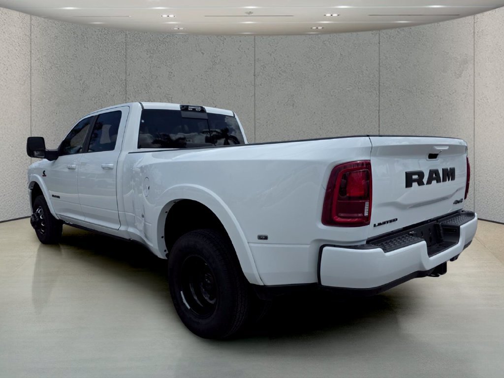 New 2026 RAM 3500 Limited AWD/4WD image 7