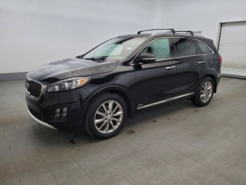 Used 2017 Kia Sorento SX image 2