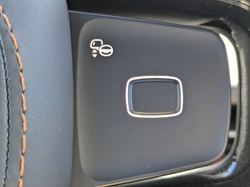 New 2025 Lincoln Navigator Black Label AWD/4WD image 27
