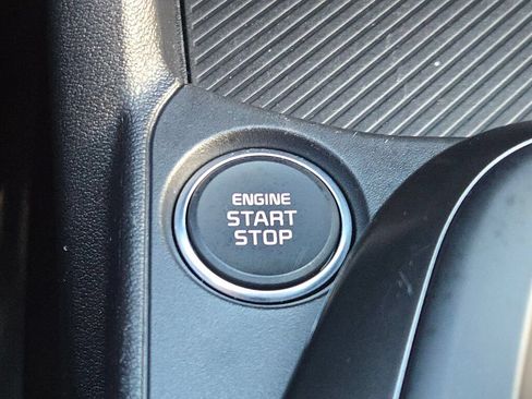 Used 2025 Kia K4 FWD image 33