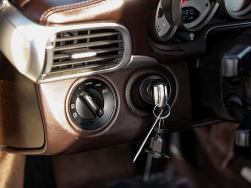 Used 2009 Porsche 911 Turbo image 24