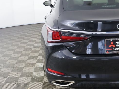 Used 2023 Lexus ES 350 w/ Ultra Luxury Package image 18