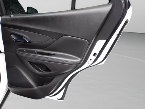 Used 2019 Buick Encore Preferred w/ Safety Package image 37