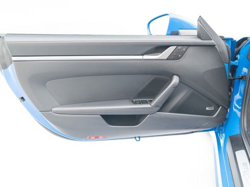 Certified 2025 Porsche 911 Carrera S RWD image 19