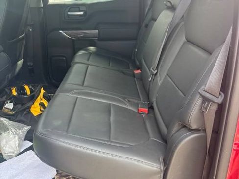 Used 2019 Chevrolet Silverado 1500 LTZ AWD/4WD image 5