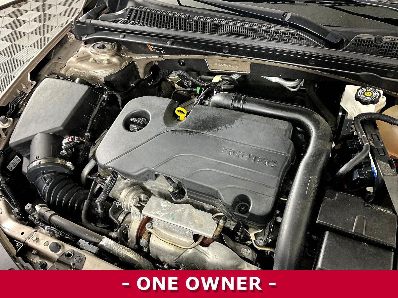 Used 2024 Chevrolet Malibu RS FWD image 30