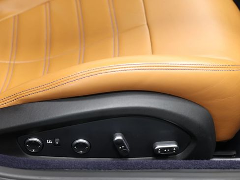 Used 2017 Ferrari California T image 97