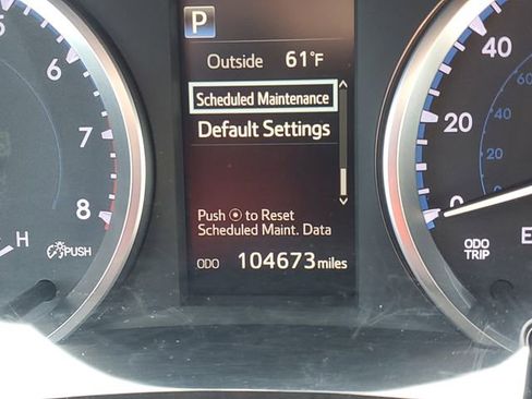 Used 2017 Toyota Highlander LE AWD/4WD image 22