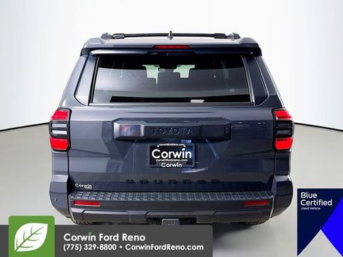 Used 2025 Toyota 4Runner TRD Off-Road Premium image 9