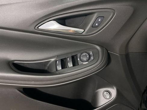 Certified 2023 Buick Encore GX Select w/ Sport Touring Package FWD image 13