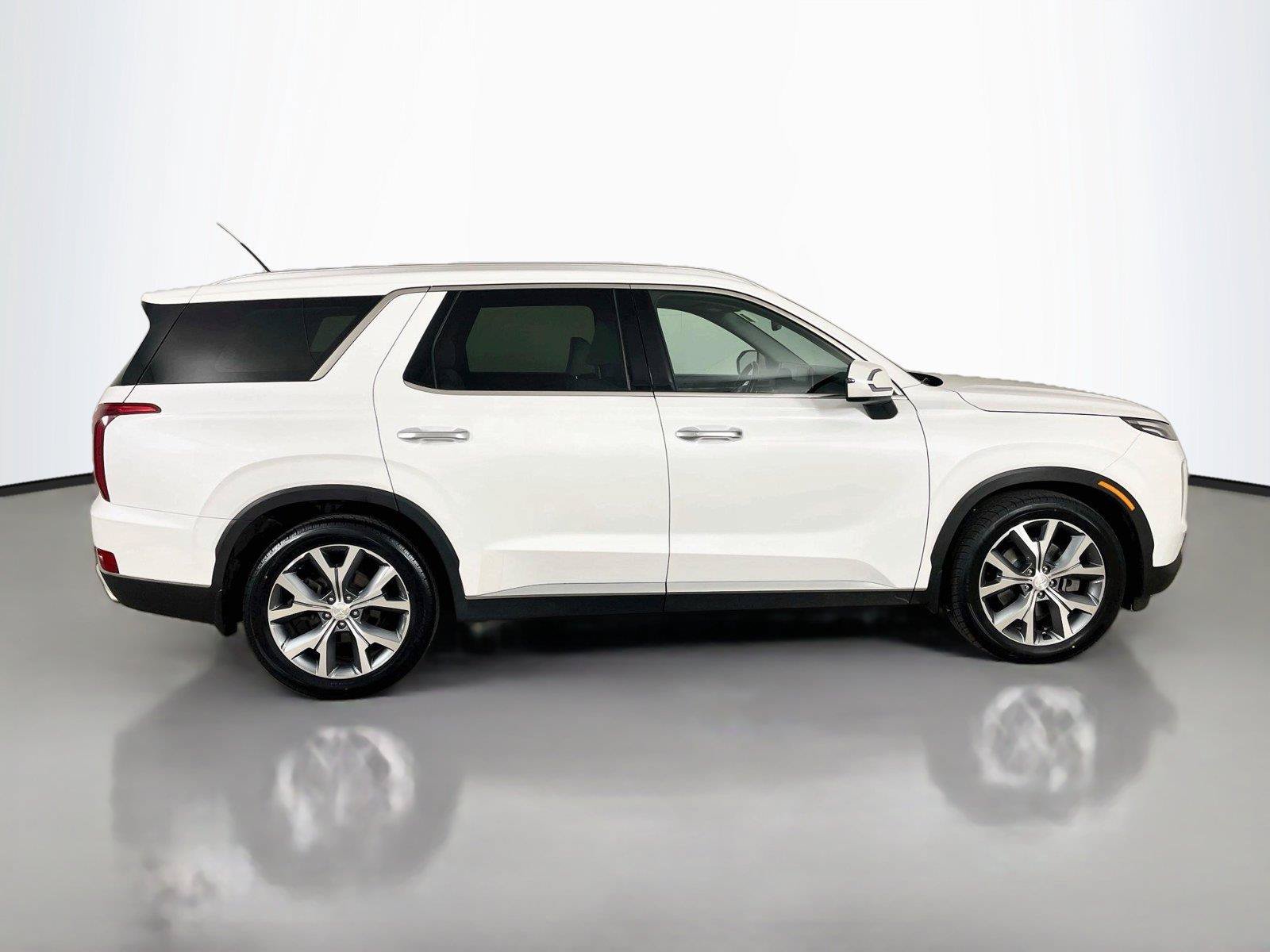 Used 2020 Hyundai Palisade SEL w/ Premium Package AWD/4WD image 18