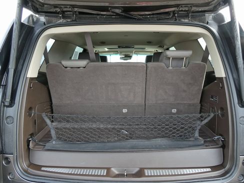 Used 2019 GMC Yukon Denali w/ Open Road Package image 16