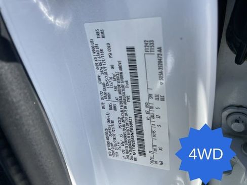 Used 2022 Ford F250 XL w/ Power Equipment Group AWD/4WD image 32