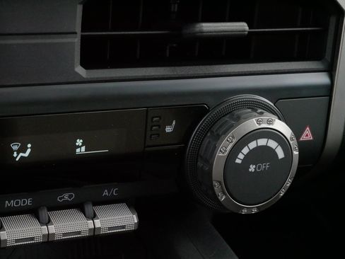 Certified 2025 Toyota 4Runner TRD Sport image 32