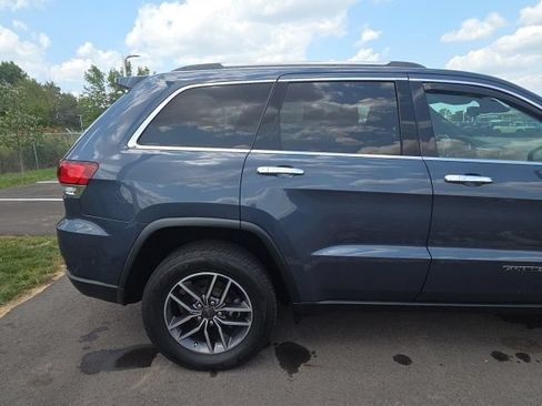 Used 2020 Jeep Grand Cherokee Limited w/ Premium Lighting Group AWD/4WD image 7