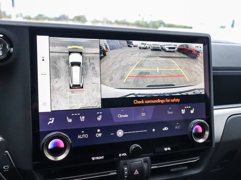 Used 2025 Lexus GX 550 AWD/4WD image 29