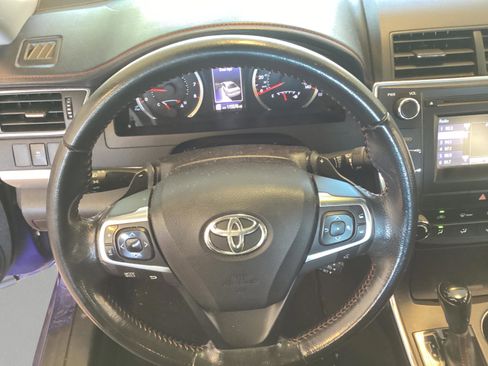 Used 2016 Toyota Camry SE FWD image 14