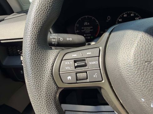 Used 2025 Honda CR-V EX image 28