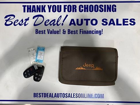 Used 2018 Jeep Grand Cherokee SRT AWD/4WD image 38