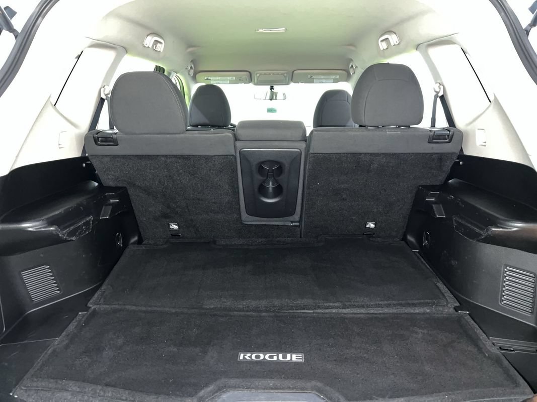 Used 2016 Nissan Rogue S AWD/4WD image 27