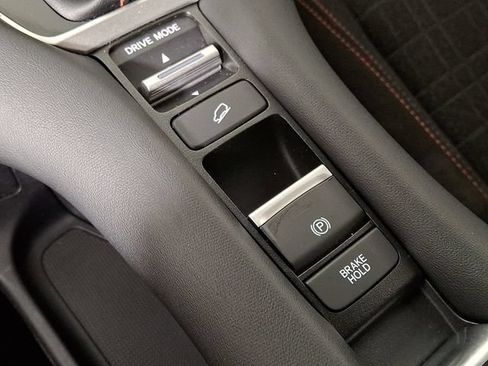 Used 2024 Honda HR-V Sport image 23