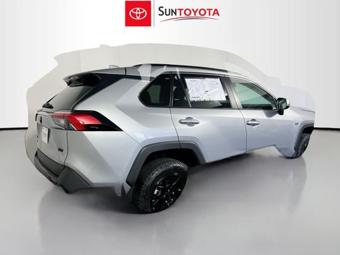 Used 2024 Toyota RAV4 XLE image 22