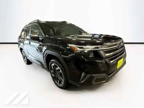 New 2026 Subaru Forester Touring AWD/4WD image 3