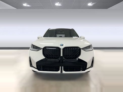 Used 2026 BMW X3 xDrive30i w/ M Sport Package AWD/4WD image 5