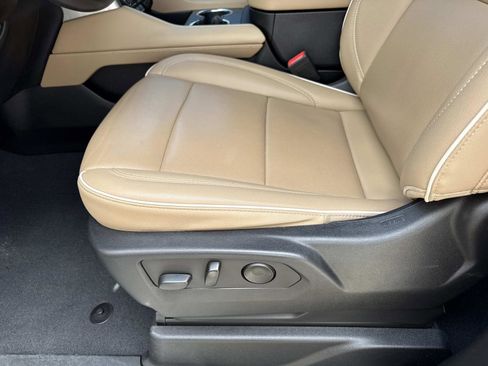 Used 2022 Chevrolet Tahoe Premier image 20