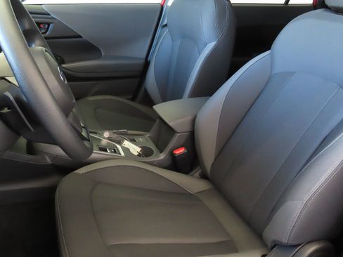 Certified 2025 Subaru Crosstrek 2.0i Premium w/ Crosstrek Mirror Package image 13