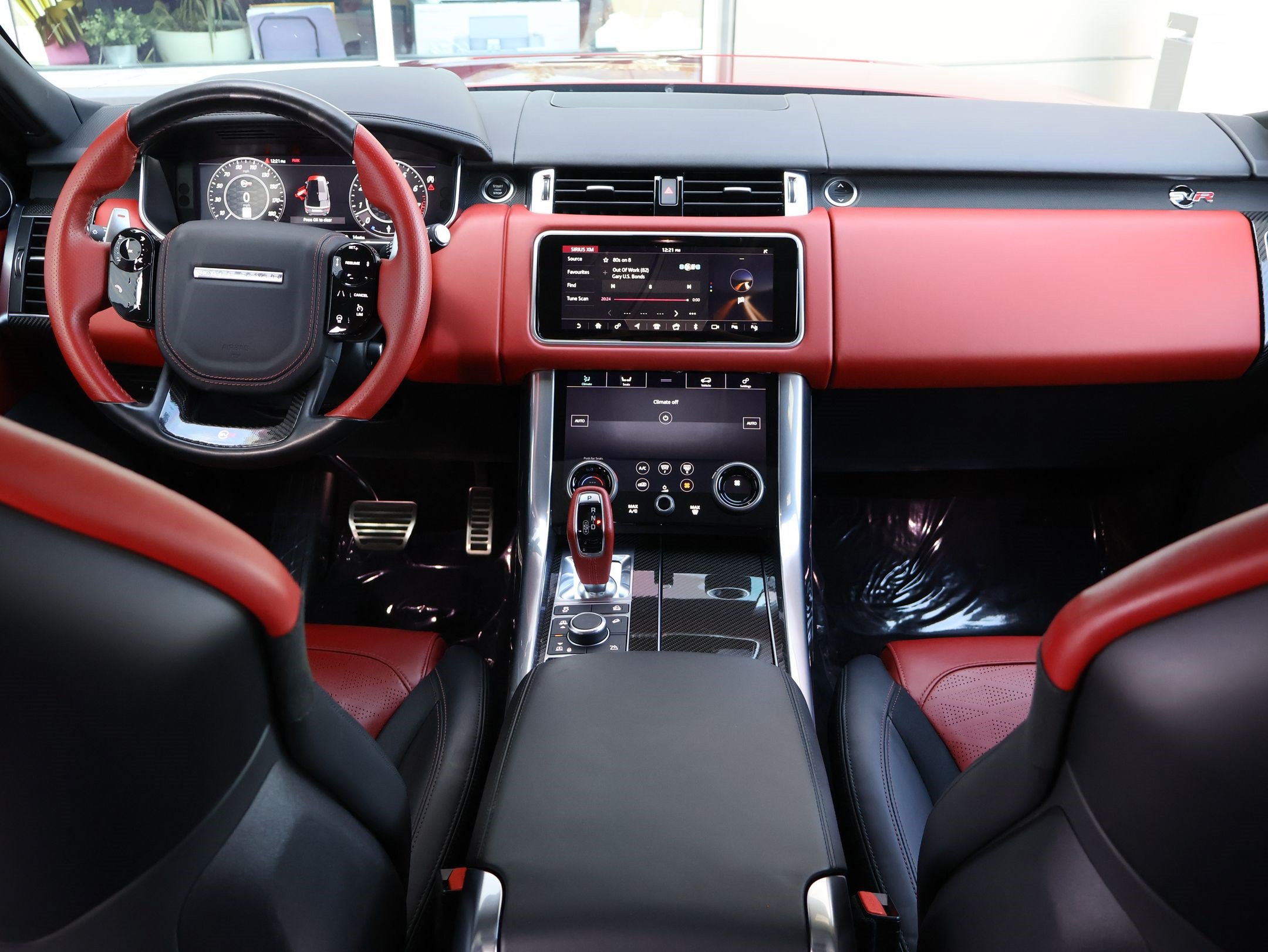 Used 2022 Land Rover Range Rover Sport SVR Carbon Edition AWD/4WD image 30
