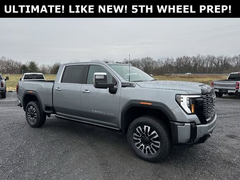 Used 2025 GMC Sierra 3500 Denali Ultimate image 1