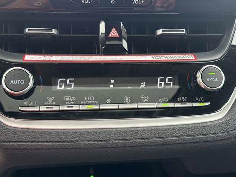 Used 2026 Toyota Corolla Cross XLE w/ Convenience Package image 22