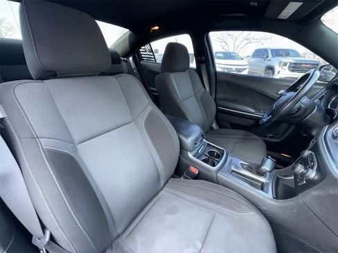 Used 2020 Dodge Charger SXT image 14
