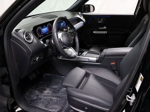 Certified 2026 Mercedes-Benz GLB 250 GLB 250 image 11